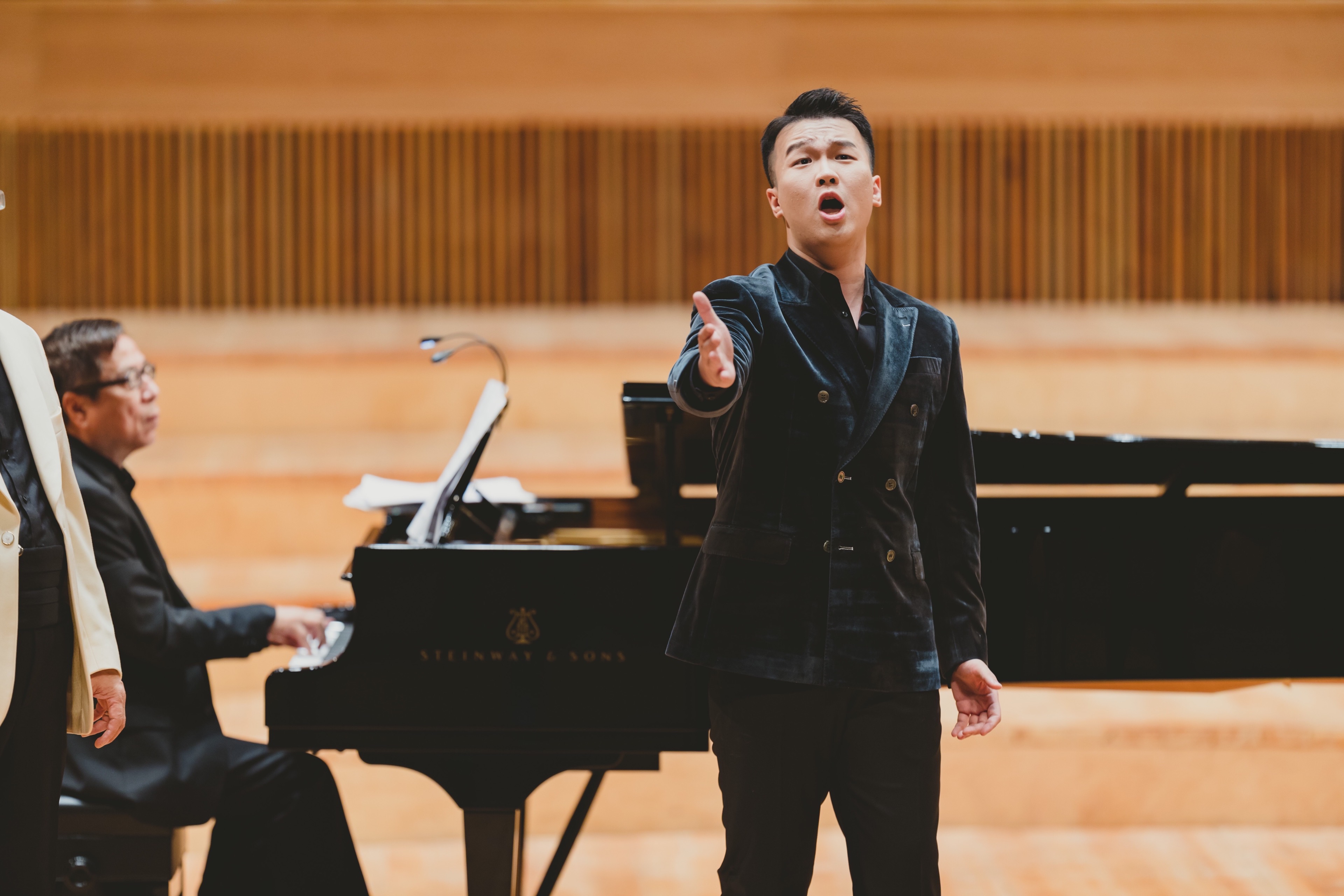 P H O T O S – Tenor – Zihao Liu