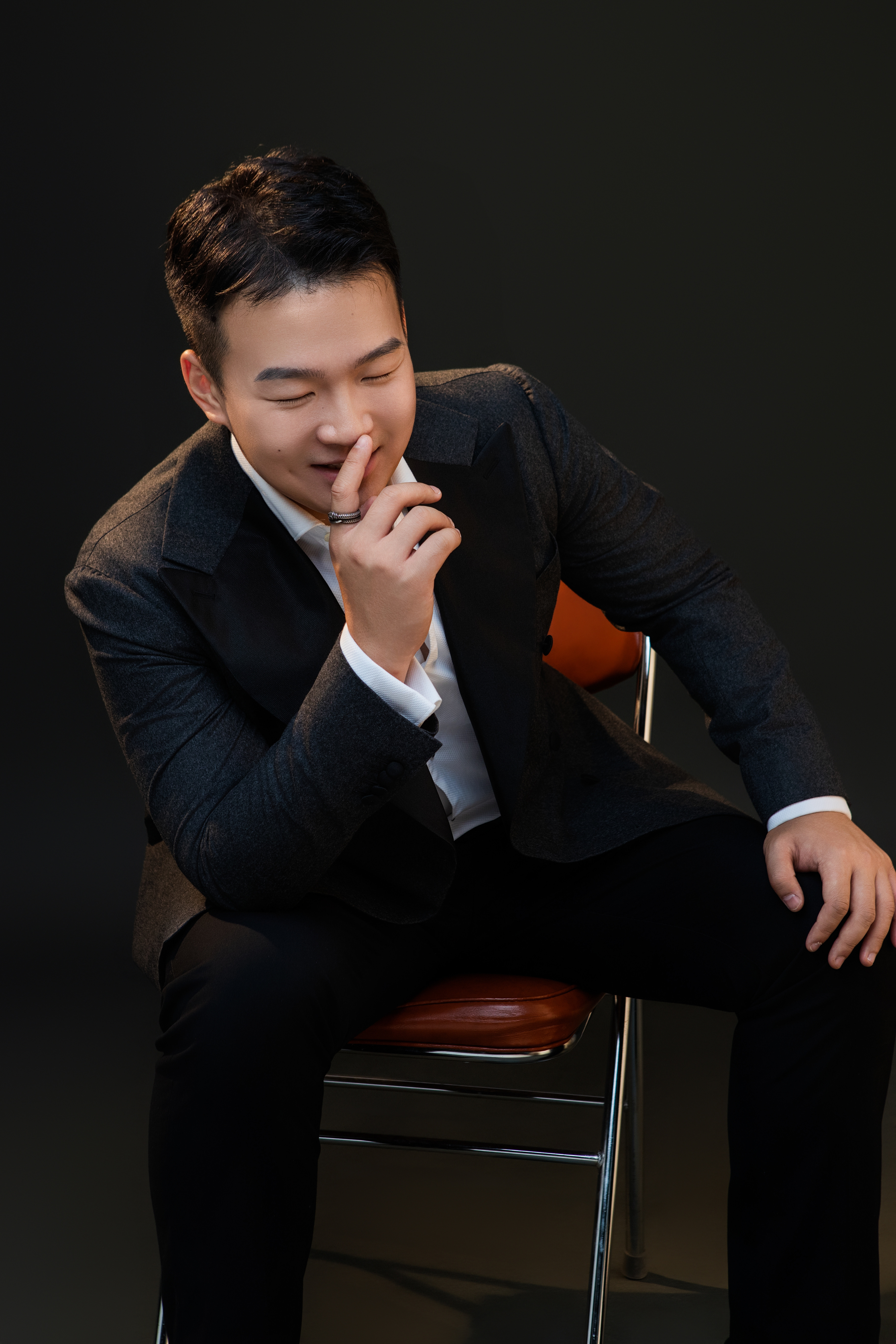 P H O T O S – Tenor – Zihao Liu